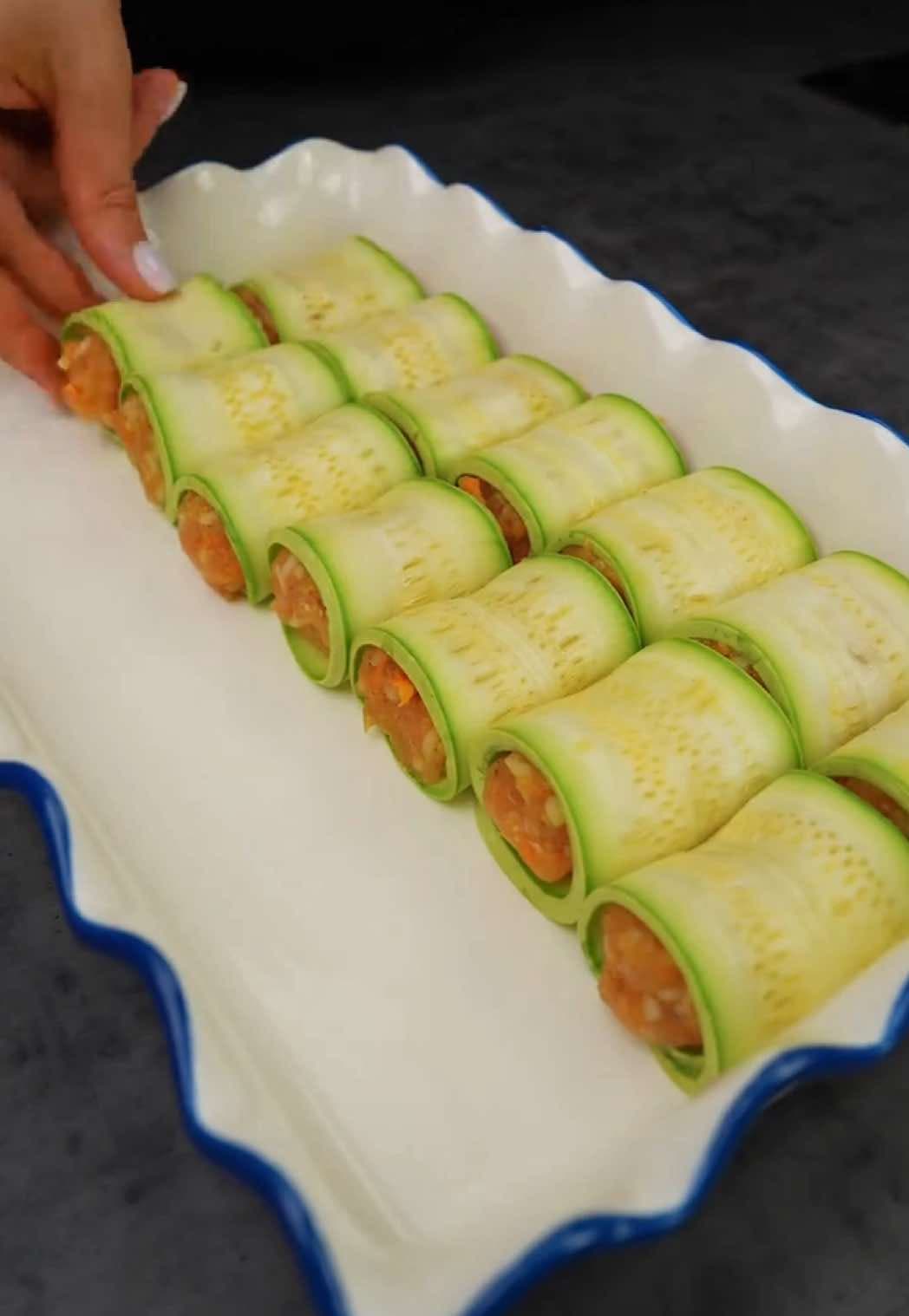 Stuffed Zucchini with Chicken and Rice