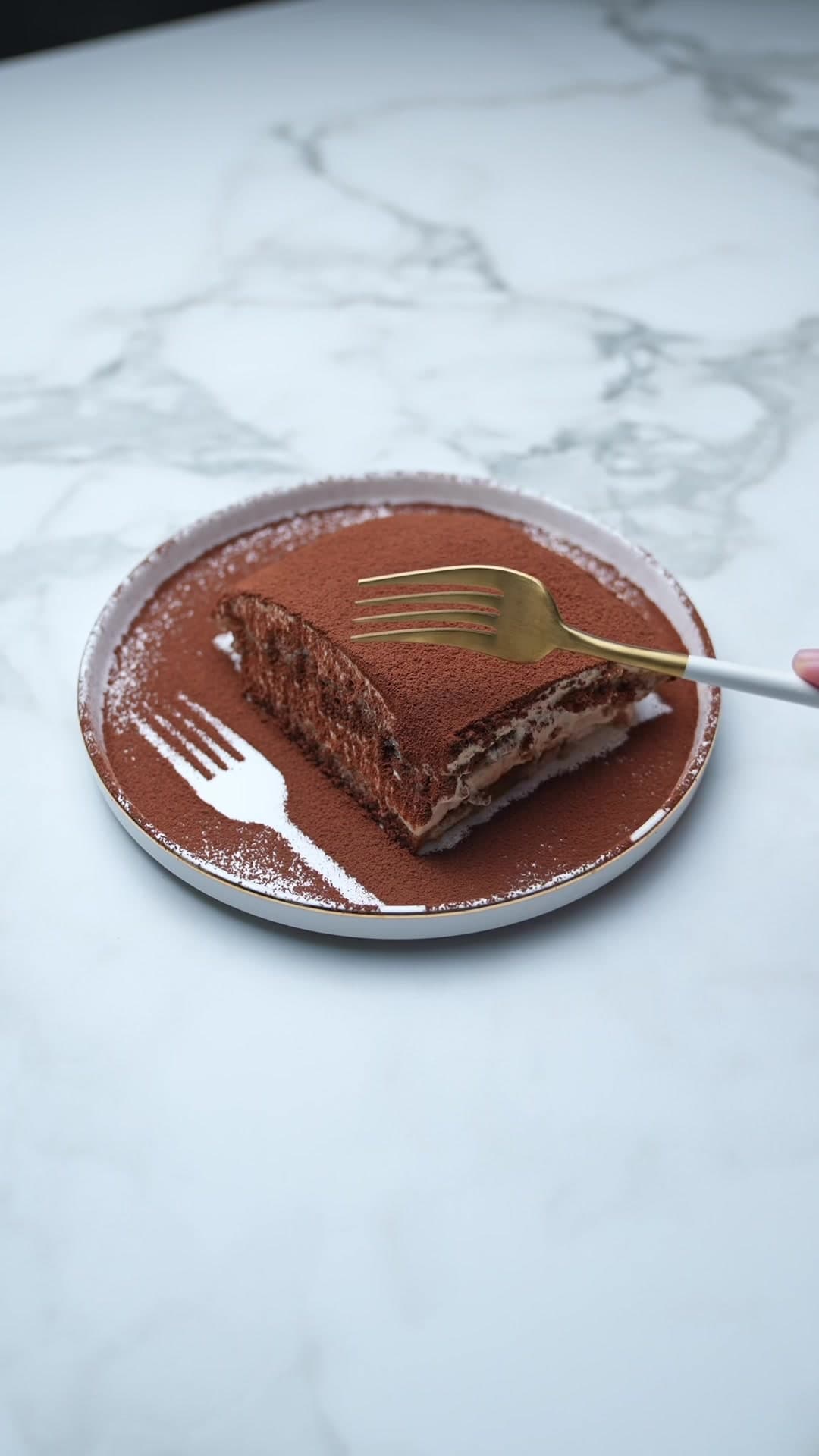 Classic Italian Tiramisu