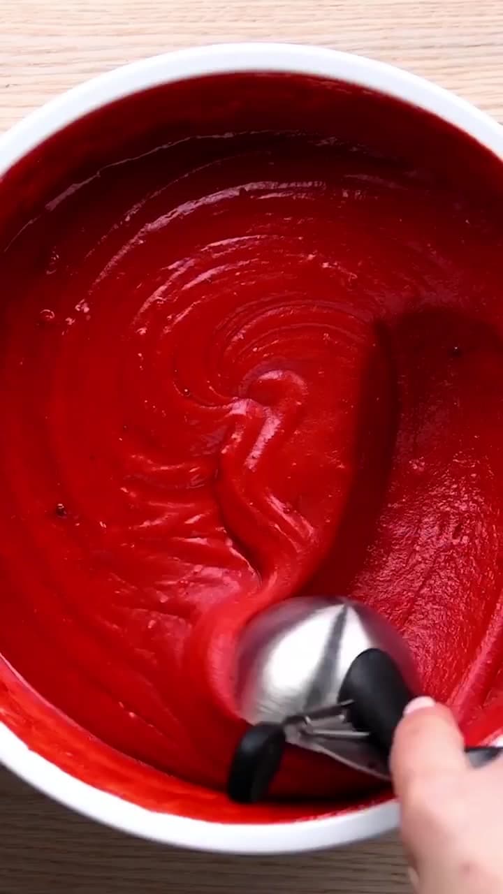 Red Velvet Oreo Lava Cake