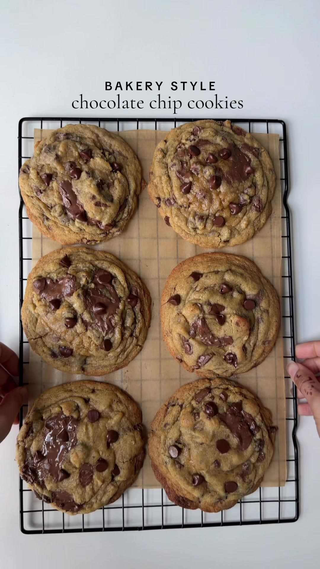 Galletas con chips de chocolate estilo bakery