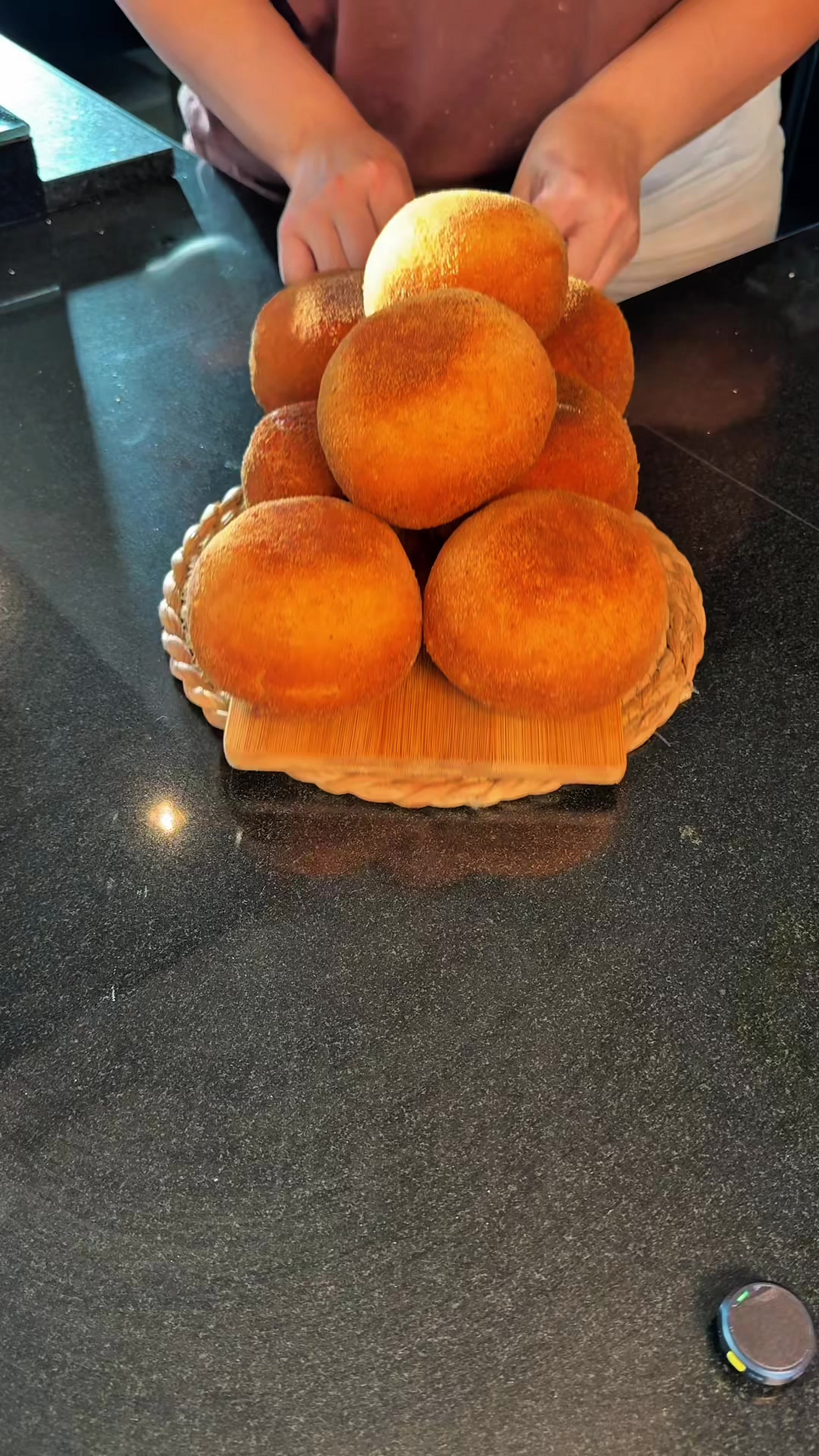 Bomba de Presunto e Queijo na Air Fryer
