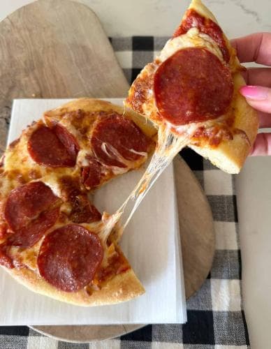 Easy Air Fryer Pizza