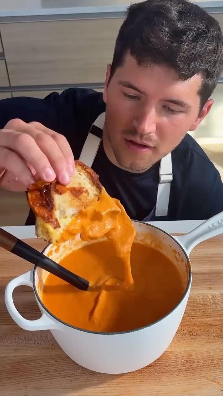 Sopa de Tomate Mais Fácil