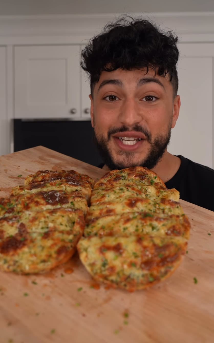 Cheesy Garlic Bread