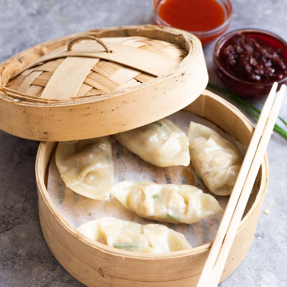 Easy Steamed Chicken Dumplings
