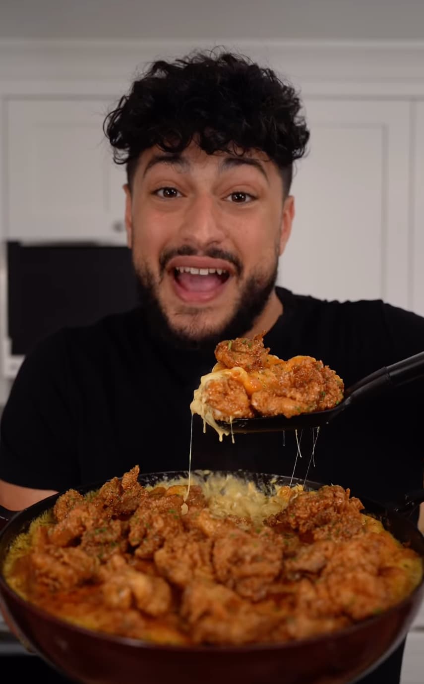 Hot Honey Popcorn Chicken Mac n Cheese