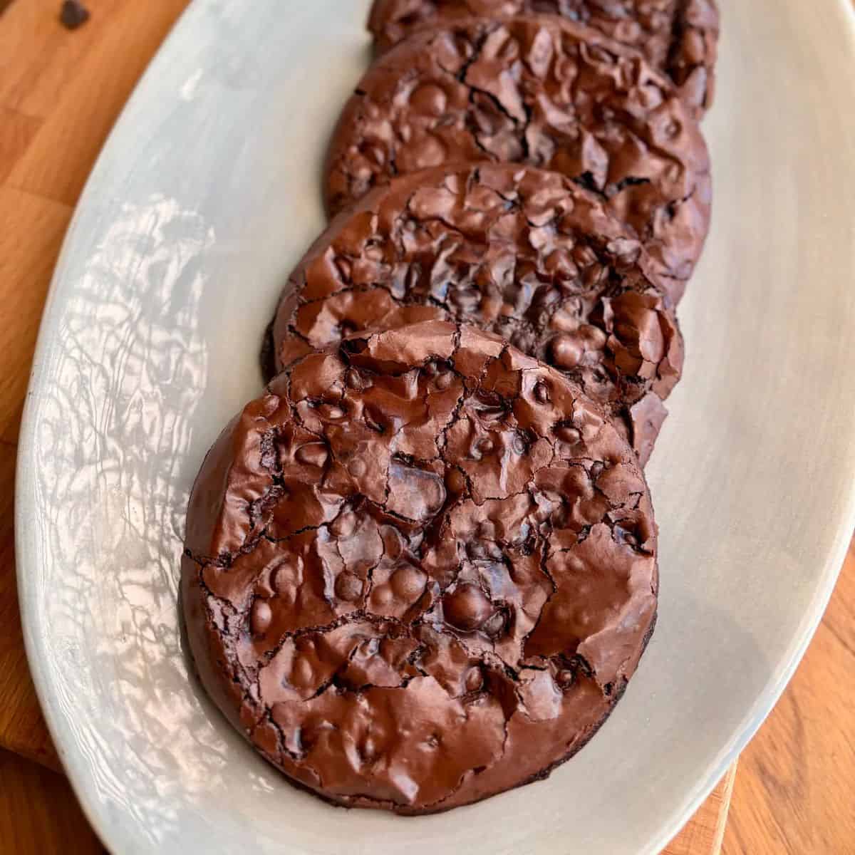 Crispy Crackly Chewy Brownie Cookies