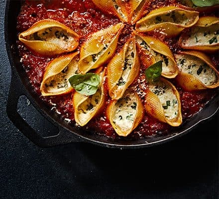 Stuffed pasta bake bolognese